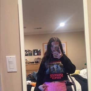 stranger things crop top forever 21 size S